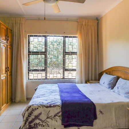 Mama Mia Cottages Oslo Beach Port Shepstone Luaran gambar