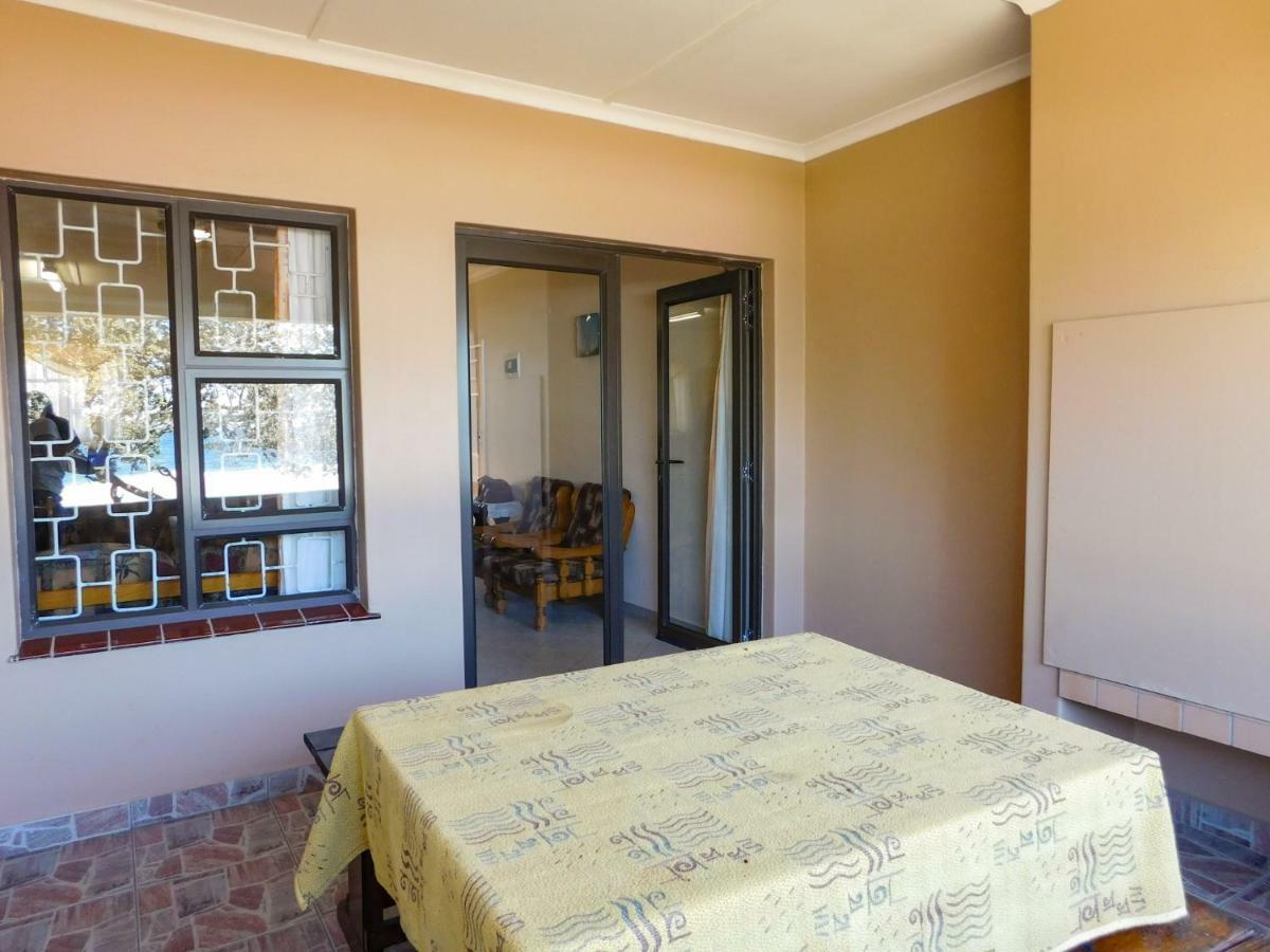 Mama Mia Cottages Oslo Beach Port Shepstone Luaran gambar