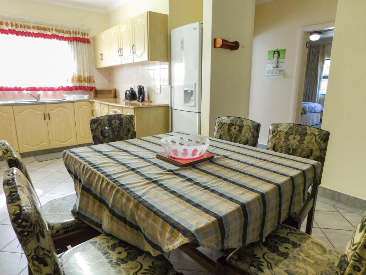 Mama Mia Cottages Oslo Beach Port Shepstone Luaran gambar