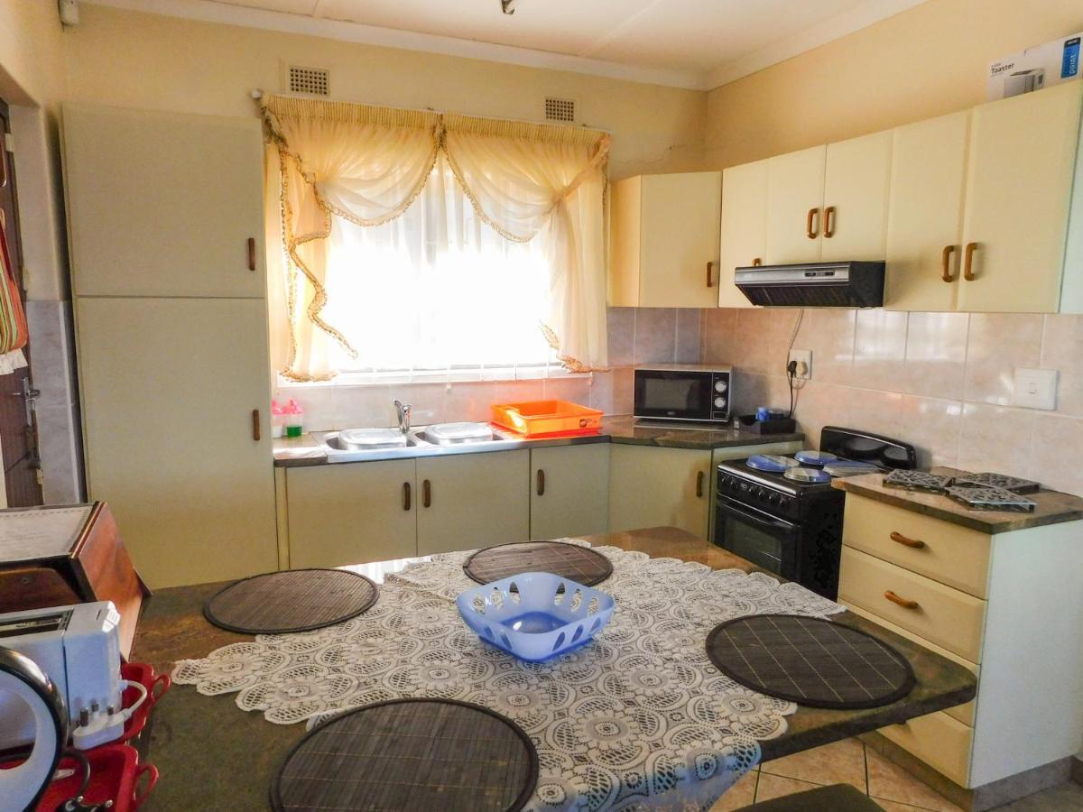 Mama Mia Cottages Oslo Beach Port Shepstone Luaran gambar